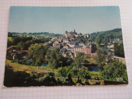 CP CARTE POSTALE CORREZE UZERCHE LIMOUSIN VUE GENERALE VALLEE De La VEZERE       - Uzerche