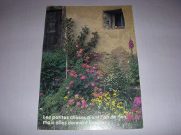 CP CARTE POSTALE MESSAGE FLEURS Et MAISON Les Petites Choses... ECRITE - Blumen