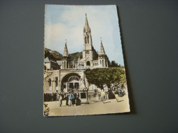 CP CARTE POSTALE HAUTES PYRENEES LOURDES La BASILIQUE - Ecrite En 1967 - Lourdes