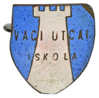 ~1950-1960. "Váci Utcai Iskola" Zománcozott Bronz Iskolajelvény (30x28mm) T:XF Zománchiba, Kissé Hajlott Lemez - Zonder Classificatie