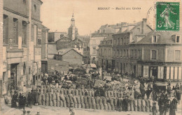 Bernay * Le Marché Aux Grains * Café Suplice * Villageois - Bernay