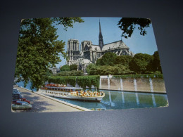 CP CARTE POSTALE SEINE PARIS CATHEDRALE NOTRE DAME Et BATEAU MOUCHE Ecrite En 64 - Notre Dame Von Paris