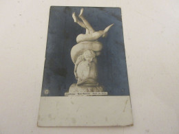 CP CARTE POSTALE SCULPTURE L'AMOUR AVEC LE DAUPHIN MUSEE De NAPLES - Vierge - Sculpturen