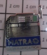 912c Pin's Pins / Beau Et Rare / MARQUES / TELEPHONE MATRA COMMUNICATION - Trademarks