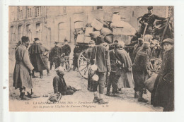 CP MILITARIA Tirailleurs Sur La Place De L'église De FURNES BELGIQUE - Weltkrieg 1914-18