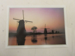 CP CARTE 03-A02 PAYS BAS KINDERDIJK MOULINS  - Kinderdijk