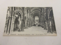 CP CARTE POSTALE YONNE VEZELAY BASILIQUE De La MADELEINE NEF VUE En LARGEUR      - Vezelay