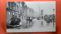 CPA (75) Inondations De Paris.1910. Quai Des Grands Augustins.  (7A.868) - La Crecida Del Sena De 1910