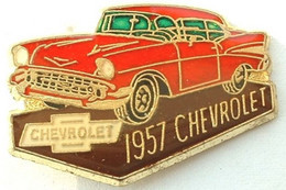 V447  Pin's CHEVROLET 1957 USA Chevrolet General Motors Achat Immédiat - Sonstige & Ohne Zuordnung