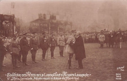 57 - METZ - Souvenir Des Têtes De La Libération D'Alsace Lorraine - L'Accolade - Pétain Reçoit Le Bâton De Maréchal - Metz