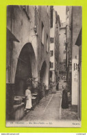 06 GRASSE N°61 LL Rue Rêve-Vieille En 1916 VOIR ZOOM Fillette Femmes Tablier Commerçantes Boutique Vins étrangers - Grasse