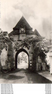 D32  BARBOTAN-les-THERMES  Le Porche De L'Eglise ..... ( Ref H249 ) - Barbotan