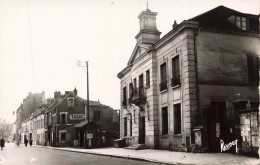 93 - NEUILLY SUR MARNE _S28928_ La Mairie - Tabac - CPSM 14x9cm - Neuilly Sur Marne