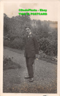 R421230 Man. Old Photography. Postcard. B. C. Flemons. Tonbridge - World