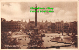 R421722 Trafalgar Square And Whitehall. London. 209385. Velvette Gravure. Valent - Andere & Zonder Classificatie