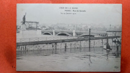 CPA (75) La Crue De La Seine. Paris. Pont De Grenelle.  (7A.904) - La Crecida Del Sena De 1910