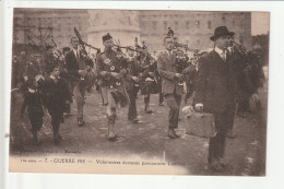 CP MILITARIA Volontaires écossais Parcourant Londres - War 1939-45