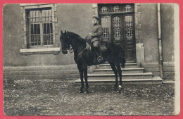 Luxembourg : Carte Photo : Cavalier Allemand Guerre 1914-18 - Feldpost 104 / Edit N. Schumacher Bad-Mondorf. - Sonstige & Ohne Zuordnung