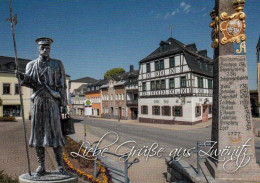 1 AK Germany / Sachsen * Grüße Aus Zwönitz  Eine Bergstadt Im Sächsischen Erzgebirgskreis - Der Marktplatz * - Zwönitz