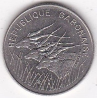République Gabonaise. 100 Francs 1971, En  Nickel . KM# 12 - Gabun
