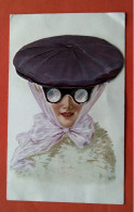 Carte à Système : Femme Automobiliste Avec Lunettes, Foulard Et Chapeau - Mechanical