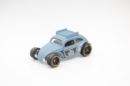 Hot Wheels Mattel Custom Volkswagen VW Beetle -  Issued 2016 Scale 1/64 - Matchbox (Lesney)