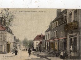 DOMPIERRE-SUR-BESBRE GRANDE RUE   ( CARTE COLORISEE ET TOILEE ) - Autres & Non Classés