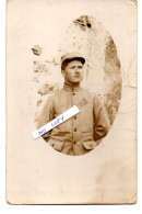 CARTE PHOTO DE 1915 - MILITARIA - MILITAIRE DU 57 REGIMENT - Personnages