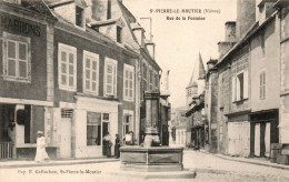 N°2668 W -cpa Saint Pierre Le Moutier -rue De La Fontaine- - Saint Pierre Le Moutier