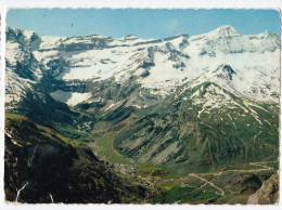 Le Cirque De Gavarnie Et Les Sommets Le Dominant - Gavarnie