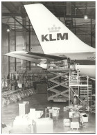 C5857/ LTU Flugzeug Airbus A 310 Im Bau Foto 21 X 15 Cm 80er Jahre Hamburg - Altri & Non Classificati
