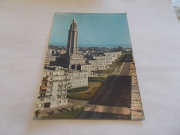 LE HAVRE ( 76 Seine Maritime )  LE BOULEVARD FRANCOIS 1er ET L EGLISE SAINT JOSEPH  CITE HLM - Zonder Classificatie