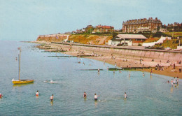 Postcard - North Promenade And Cliffs From Pier, Hunstanton - Dated In Pencil Aug 8th 1966  - Very Good - Zonder Classificatie