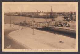 099957/ LA ROCHELLE-PALLICE, Le Pont-tournant Et Les Bassins - La Rochelle