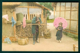 BJ021 JAPAN GIAPPONE OLD MAN AND CHILDREN FAMILY WOOD  OLD ORIGINAL POSTCARD - Other & Unclassified
