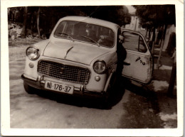 Photographie Photo Vintage Snapshot Amateur Automobile Voiture Auto  - Automobiles