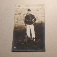 CPA  Photo Jeune Militaire Posant Debout - War 1914-18