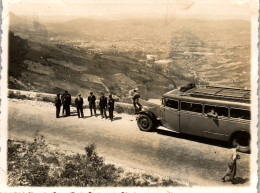 Photographie Photo Vintage Snapshot Amateur Car Autocar Bus à Situer - Trains