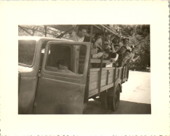 Photographie Photo Vintage Snapshot Amateur Automobile Voiture Camionnette  - Automobile