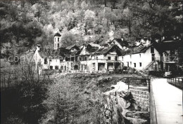 11825807 Foroglio Val Bavona Dorfpartie Mit Kirche Foroglio Val Bavona - Autres & Non Classés