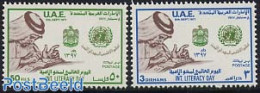 United Arab Emirates 1977 Education Day 2v, Mint NH, Science - Education - Autres & Non Classés