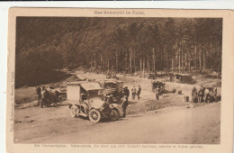 MIL3260  -  DEUTSCHLAND  --  DAS AUTOMOBIL IM FELDE  --  EIN VERBANDSPLATZ  - VERWUNDETE, DIE EBEN AUS DEM GEF  --  1916 - Guerra 1914-18