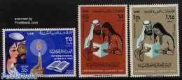 United Arab Emirates 1974 Education Day 3v, Mint NH - Altri & Non Classificati