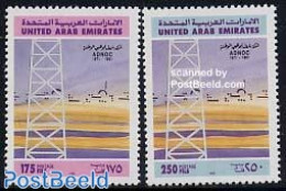 United Arab Emirates 1992 National Oil Company 2v, Mint NH, Science - Mining - Other & Unclassified