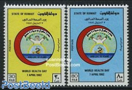 Kuwait 1982 World Health Day 2v, Mint NH, Health - Health - Red Cross - Rotes Kreuz