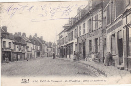 78. DAMPIERRE EN YVELINES. CPA.  ROUTE DE RAMBOUILLET. ANIMATION. COMMERCEE. EPICERIE DE CHOIX .ANNÉE 1917. TEXTE. F.M - Dampierre En Yvelines