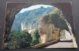 Les Gorges Du Tarn, Tunnel Sur La Route Nationale Longeant Le Tarn - Combier Imprimeur Mâcon (CIM) - Gorges Du Tarn