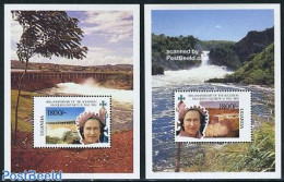 Uganda 1992 Queen Jubilee 2 S/s, Mint NH, History - Nature - Kings & Queens (Royalty) - Water, Dams & Falls - Familles Royales