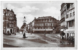 Tarbes. Le Bar "la Régence" Sur La Place De Verdun Et Le Cours Gambetta . - Tarbes