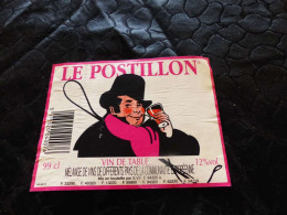 E-98 , Etiquette, Vin De Table Le Postillon - Rotwein